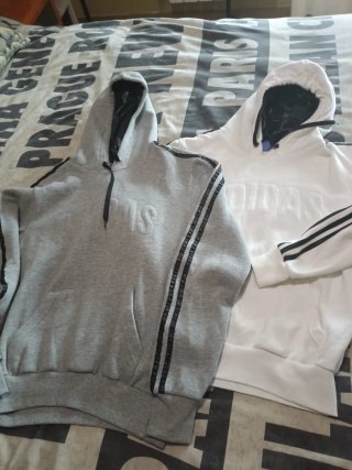 Ropa chica sin estrenar y un uso