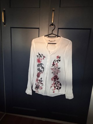 Camisa Desigual fluida flores talla S