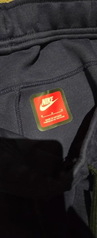 Pantalón Nike FC Barcelona Tech Fleece M