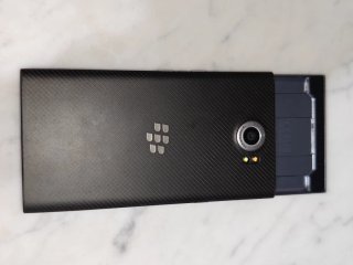 BlackBerry Priv Negro