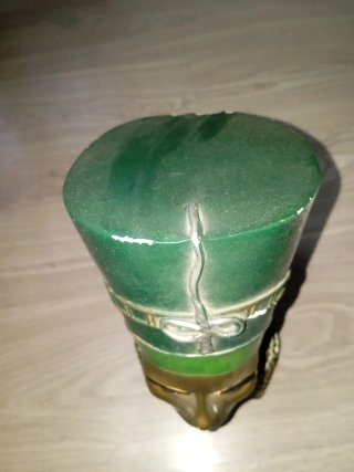 Busto Nefertiti Verde y Dorado