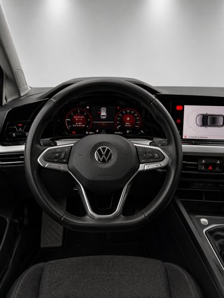 Volkswagen Golf 2021