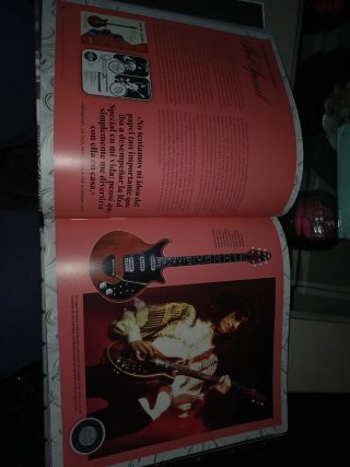 Libro Queen 50 aniversario