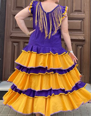 Traje de Flamenca con sus flecos T.44-46-48