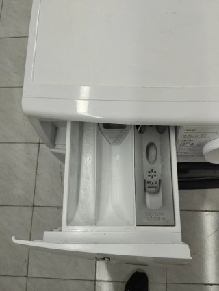 LAVADORA Electrolux PerfectCare 600 10kg