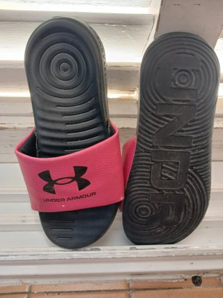 Chanclas Under Armour Niña Talla 32