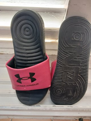 Chanclas Under Armour Niña Talla 32