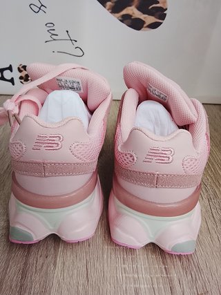 Zapatillas New Balance 9060 Rosa T38