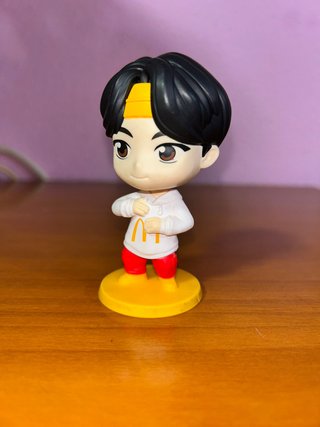 Figuras de BTS Tiny Tan de McDonald's