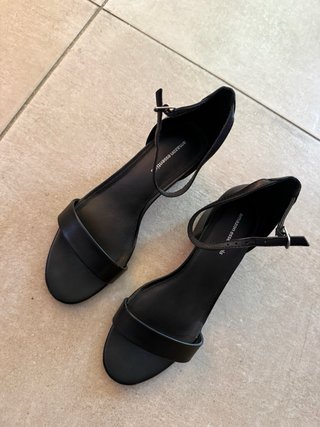 Sandalo con tacco Amazon Essentials nero