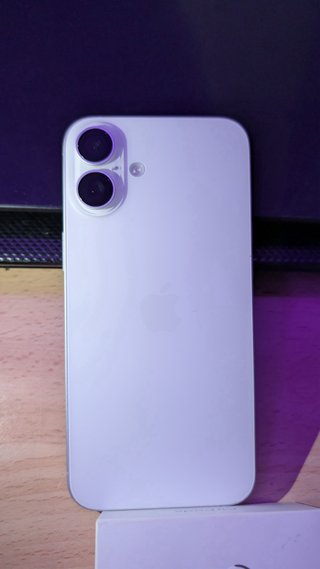 iPhone 16 Plus 128 GB Capacidad máxima 100%