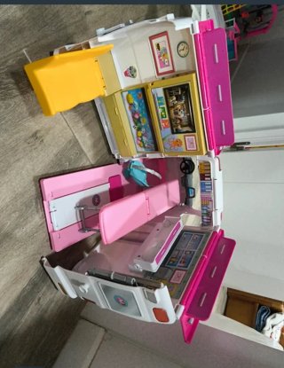 Ambulancia de Juguete Barbie Rosa