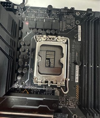 Placa Base ASUS TUF GAMING B660M-E D4