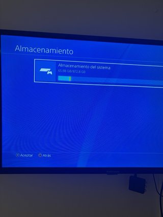 Lote PS4: 1 Consola, 1 Mando, 2 Cables y 4 Juegos