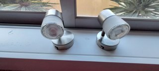 Conjunto de 2 apliques modernos metal e vidro