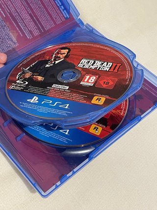 PS4 FAT 1TB + Mando + 3 Juegos