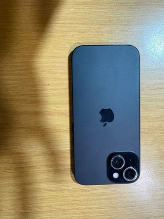 iPhone 15 Apple