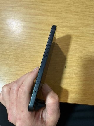 iPhone 15 Apple