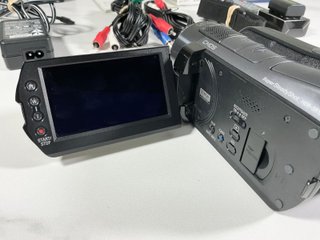 Videocámara Sony HDR-SR12 Full HD HDD