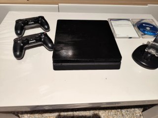 Consola PS4 Negra + Juegos