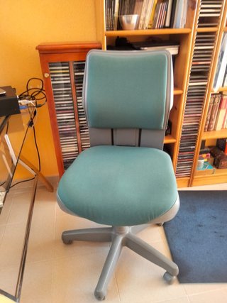 Silla de escritorio giratoria