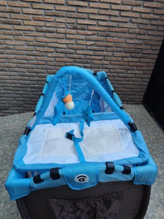 Cuna de viaje con colchón de regalo