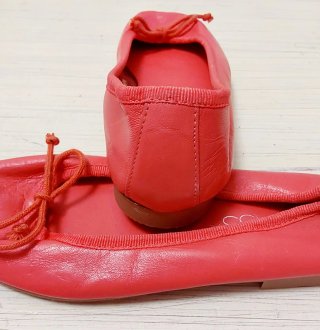 Merceditas niña Bass piel naranjas talla 30.