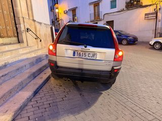Volvo XC90 2003