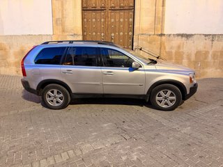 Volvo XC90 2003