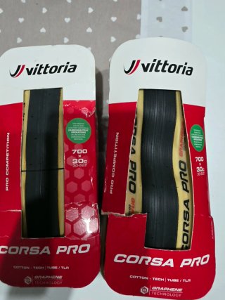 Vittoria Corsa Pro 700x30c TLR
