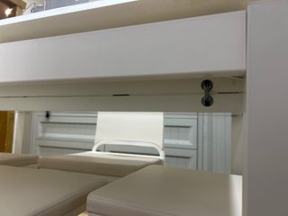 Mesa Comedor Cristal Blanca + 4 Sillas