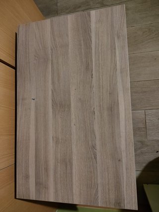 Mesa de escritorio madera marrón y gris