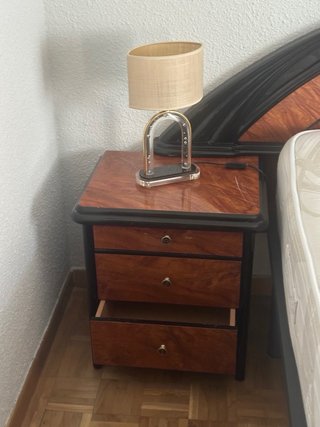 Conjunto cabecero y mesillas madera