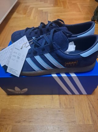 Zapatillas Adidas Stadt Azul Marino Talla 44