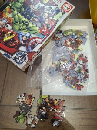 Puzzle Disney Pixar Cars 50 Pcs y Avengers 48 pcs