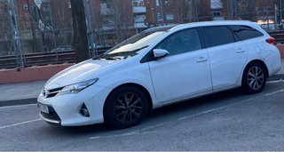 Toyota Auris 2013