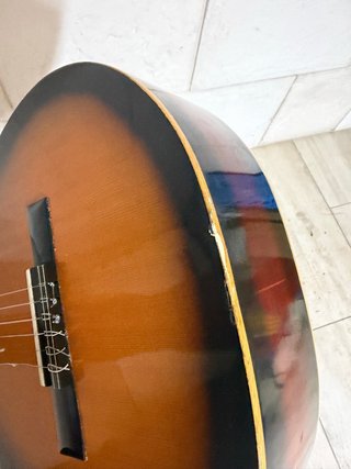 Guitarra Admira Desiree Clásica con funda