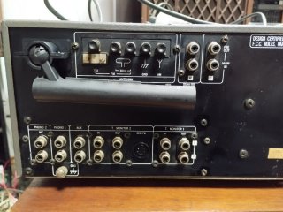 Receptor Estéreo Rotel RX-2002 AM/FM Plata