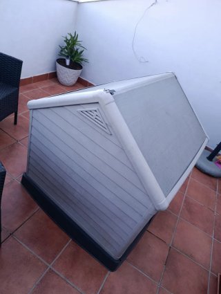 Caseta para mascotas de plástico