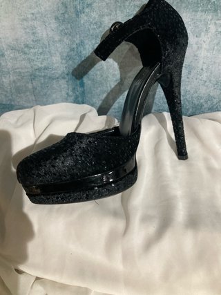 Zapato tacón alto Alesya negro mujer