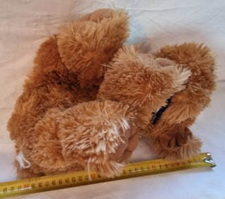 Peluche perro marrón suave