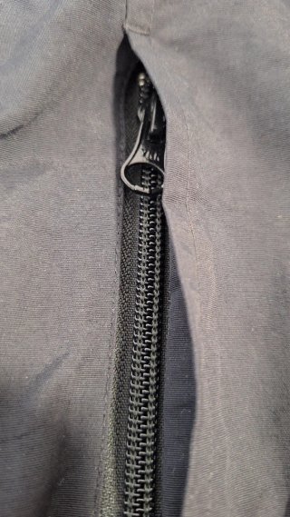 Cortavientos Carhartt Talla L Negro