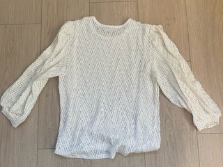 Jersey de Mango de punto calado beige manga larga