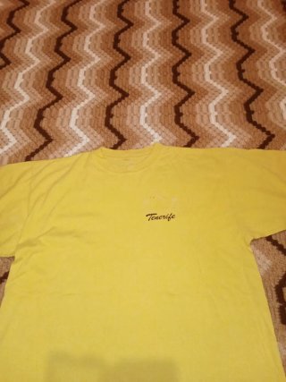 Camiseta amarilla manga corta