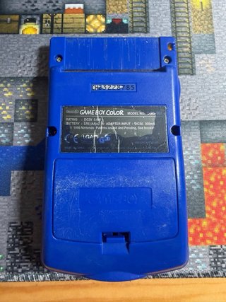 Game Boy Color Pikachu + Juegos Pokémon