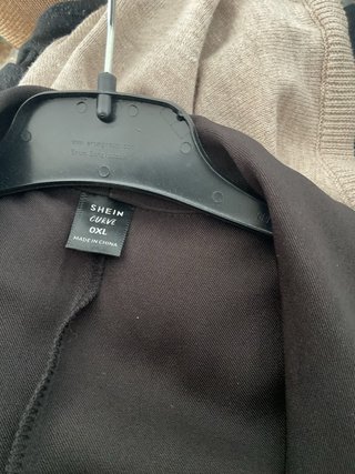 Vestido Chaqueta Negro Encaje