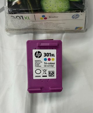 Cartucho HP 301XL Tricolor ORIGINAL NUEVO (sin usa