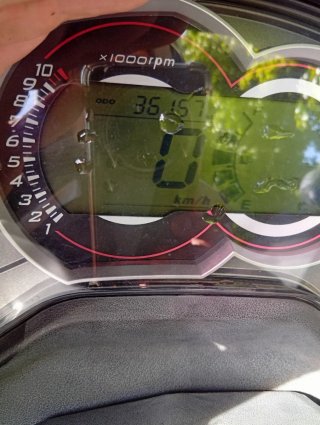 Kymco K-XCT 125i ABS blanca. Hospitalet-Barcelona