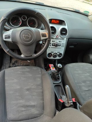 Opel Corsa 2011