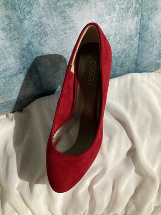 Zapatos de tacón Obseli rojos